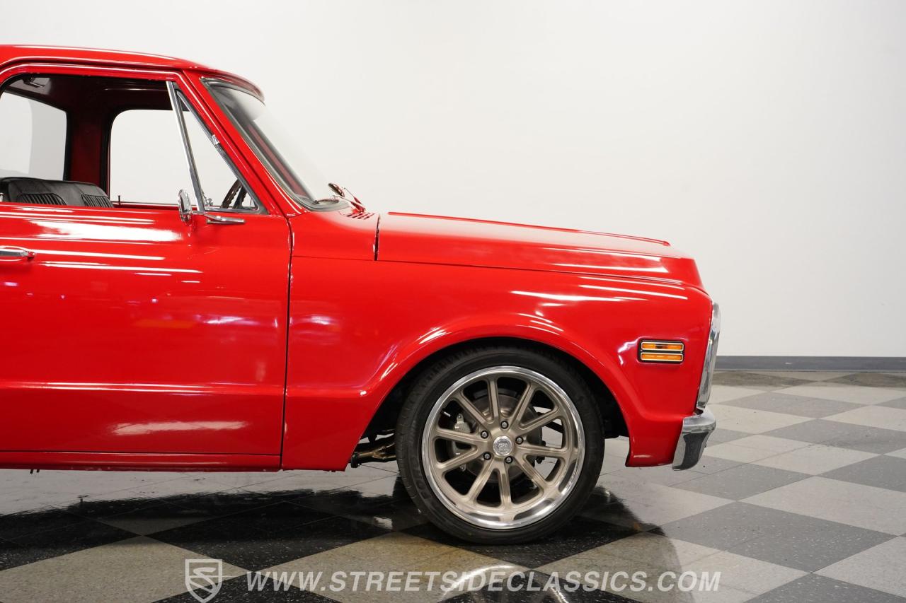 1972 Chevrolet C10 Custom Deluxe