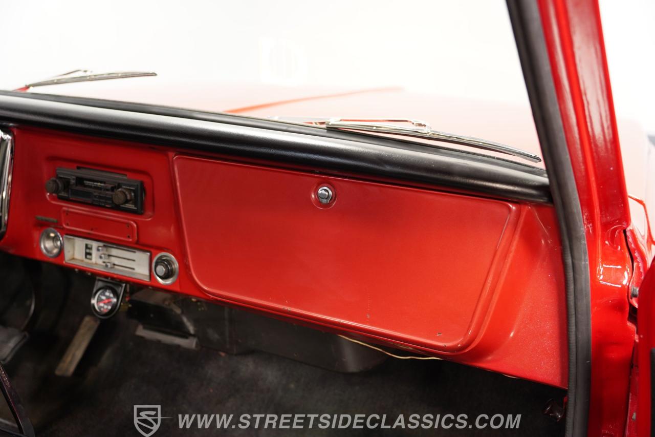1972 Chevrolet C10 Custom Deluxe