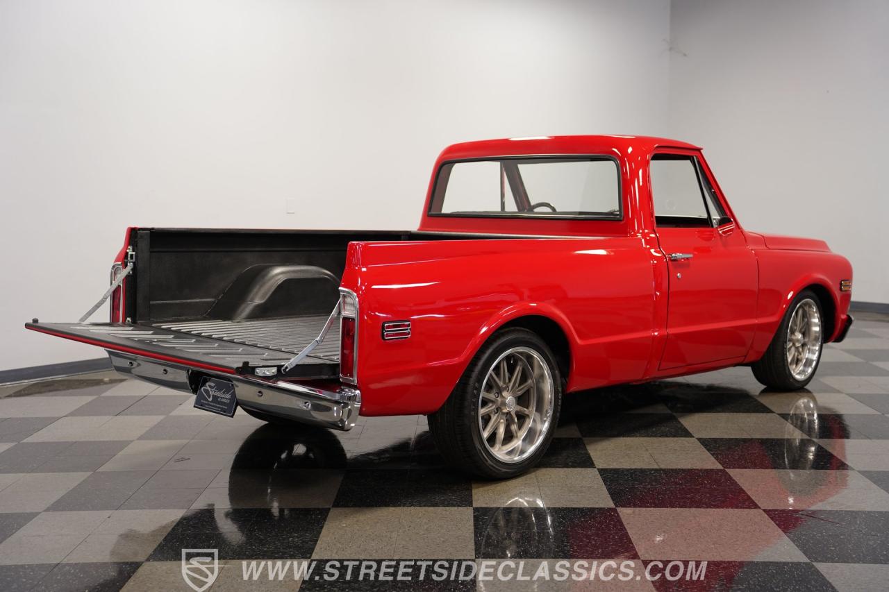 1972 Chevrolet C10 Custom Deluxe