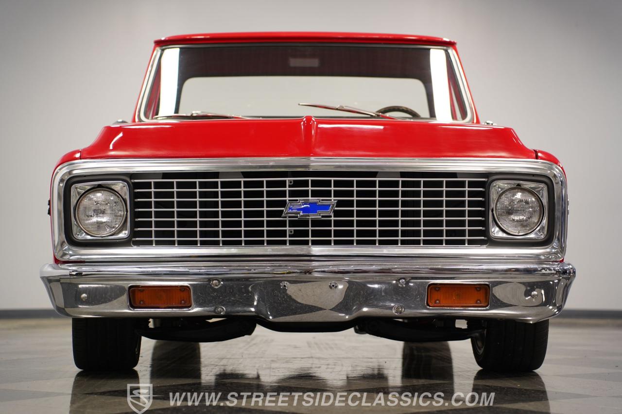 1972 Chevrolet C10 Custom Deluxe