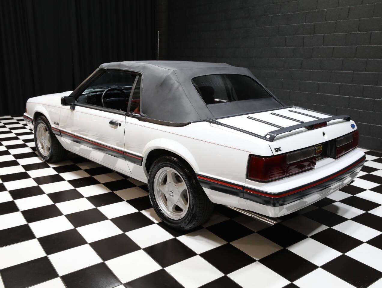 1991 Ford Mustang