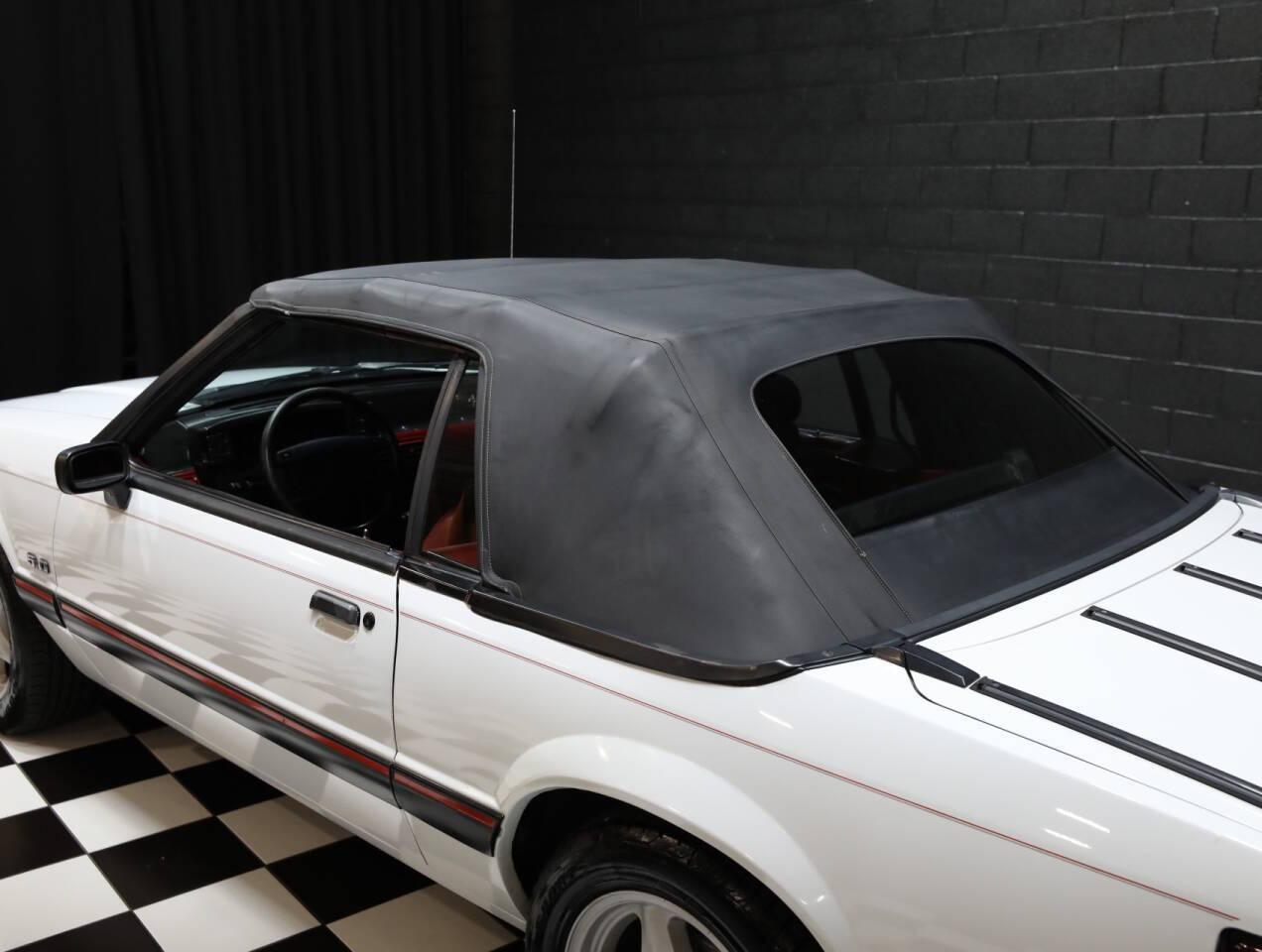 1991 Ford Mustang