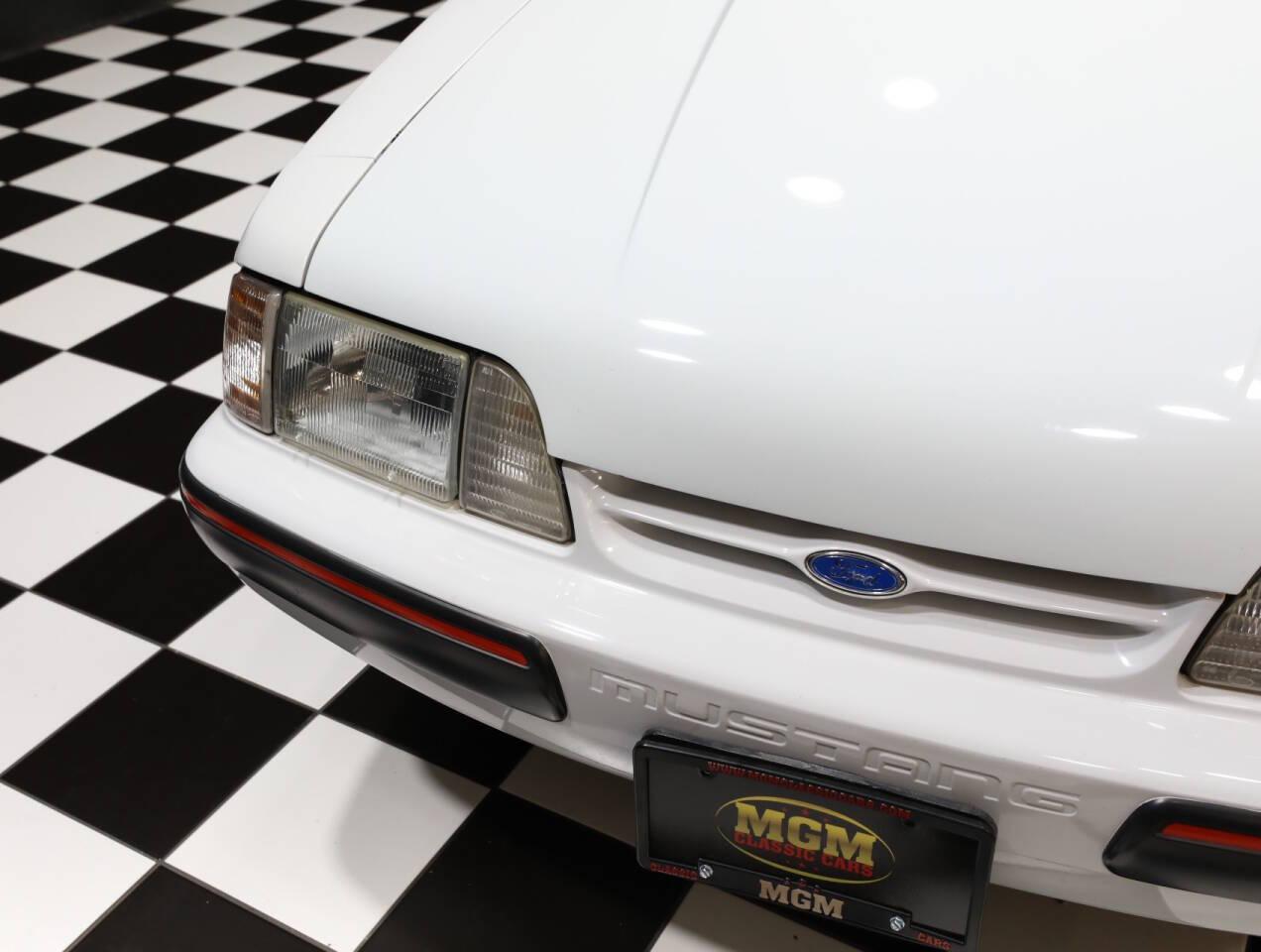 1991 Ford Mustang