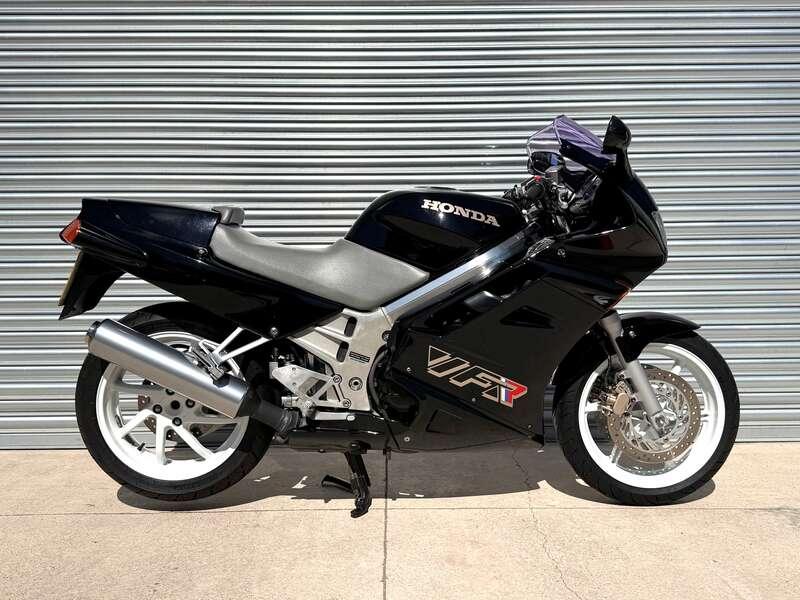 1991 Honda VFR750FL RC36