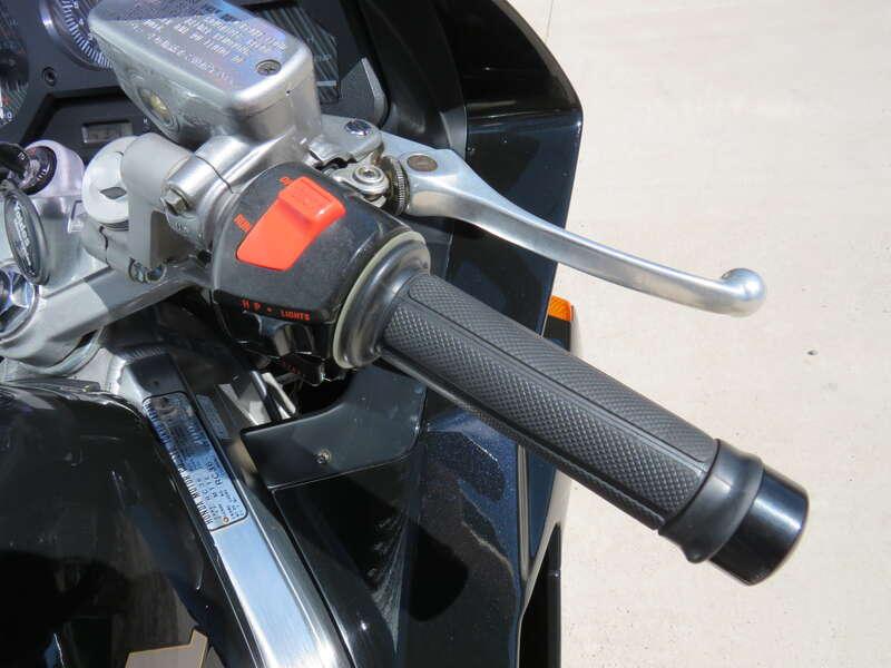 1991 Honda VFR750FL RC36