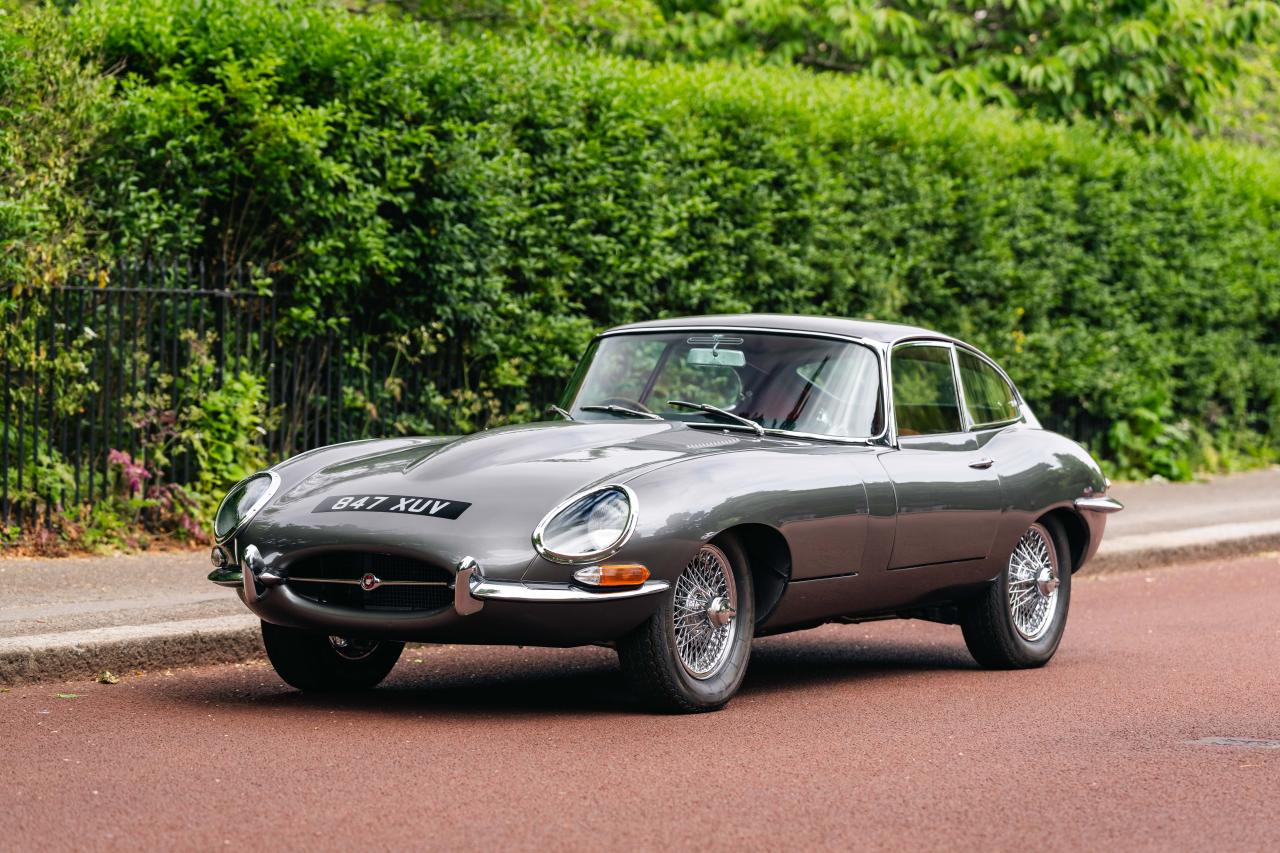 1962 Jaguar E-Type Series 1 3.8 FHC