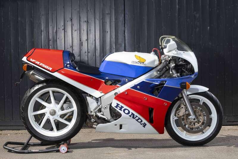 1989 Honda VFR750R-K RC30