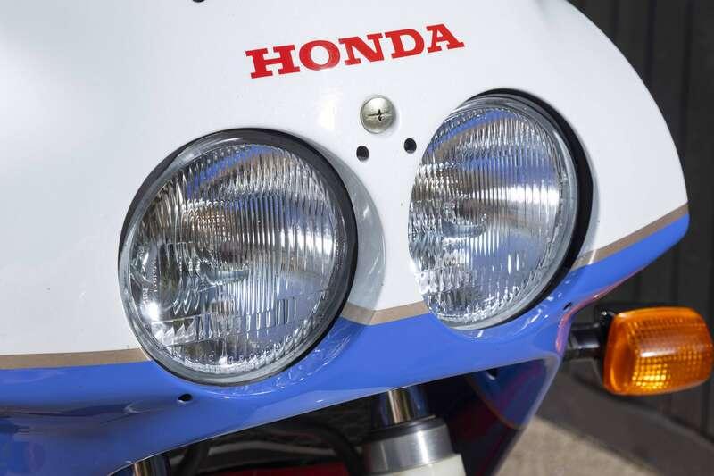 1989 Honda VFR750R-K RC30