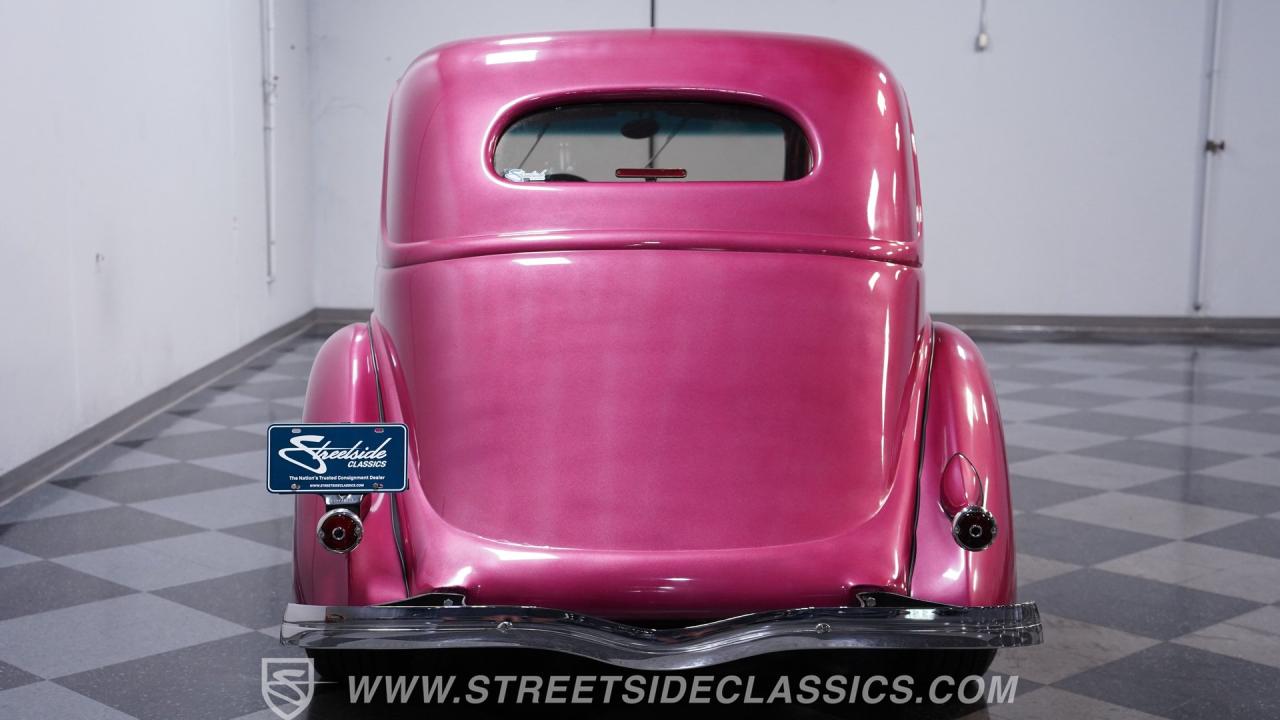 1936 Ford Deluxe Slantback