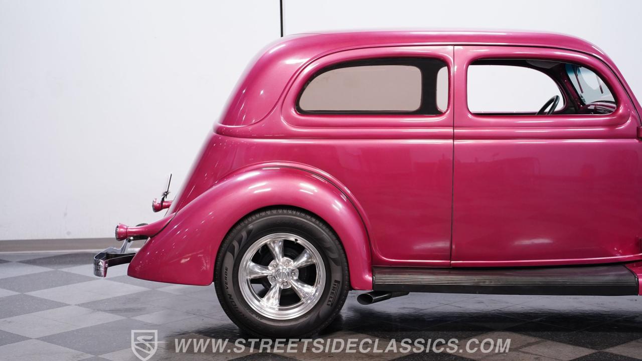 1936 Ford Deluxe Slantback