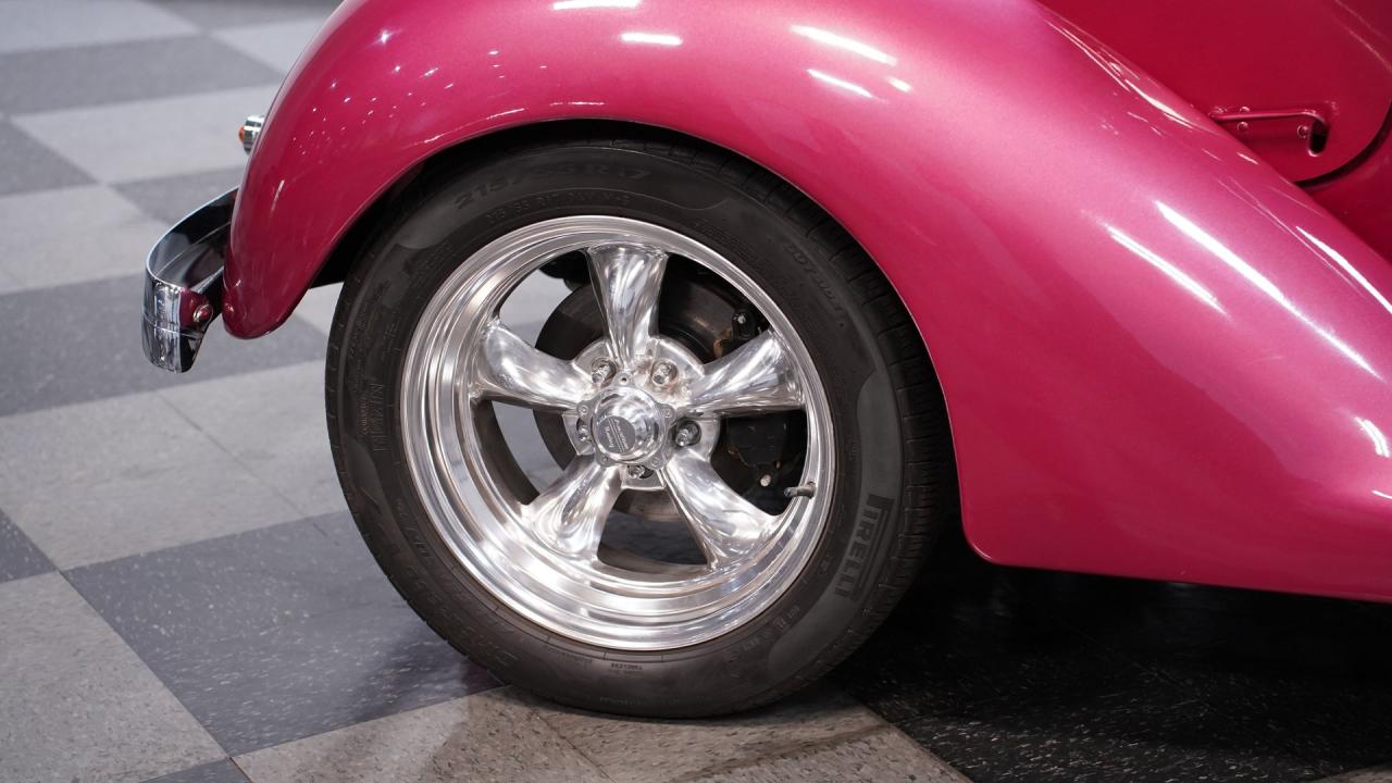 1936 Ford Deluxe Slantback