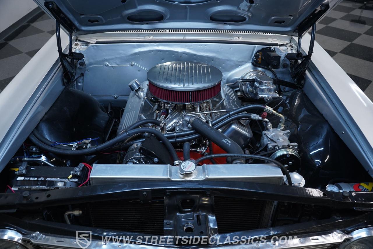 1966 Chevrolet Chevelle 300 Deluxe