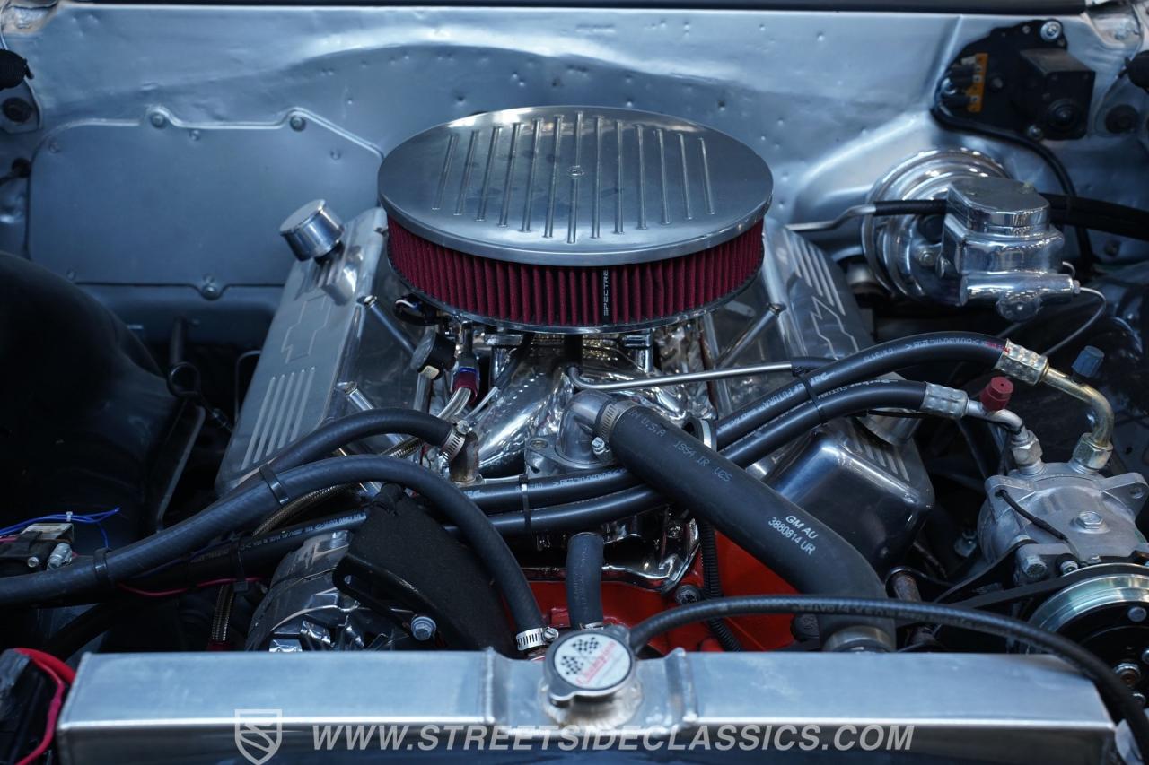 1966 Chevrolet Chevelle 300 Deluxe