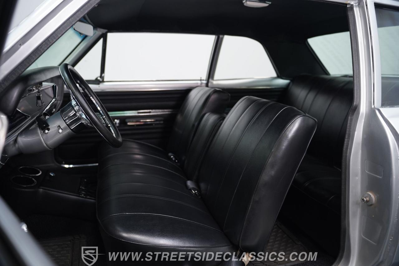 1966 Chevrolet Chevelle 300 Deluxe