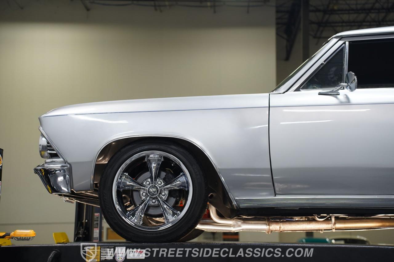 1966 Chevrolet Chevelle 300 Deluxe