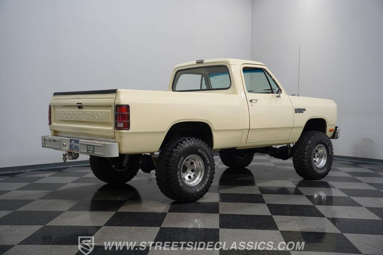 1986 Dodge Power Ram W150 4X4