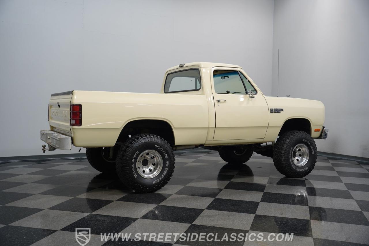 1986 Dodge Power Ram W150 4X4