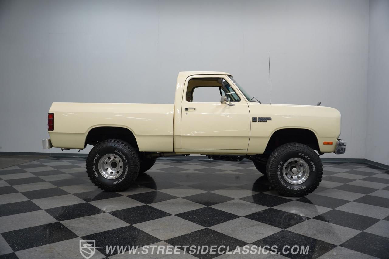 1986 Dodge Power Ram W150 4X4