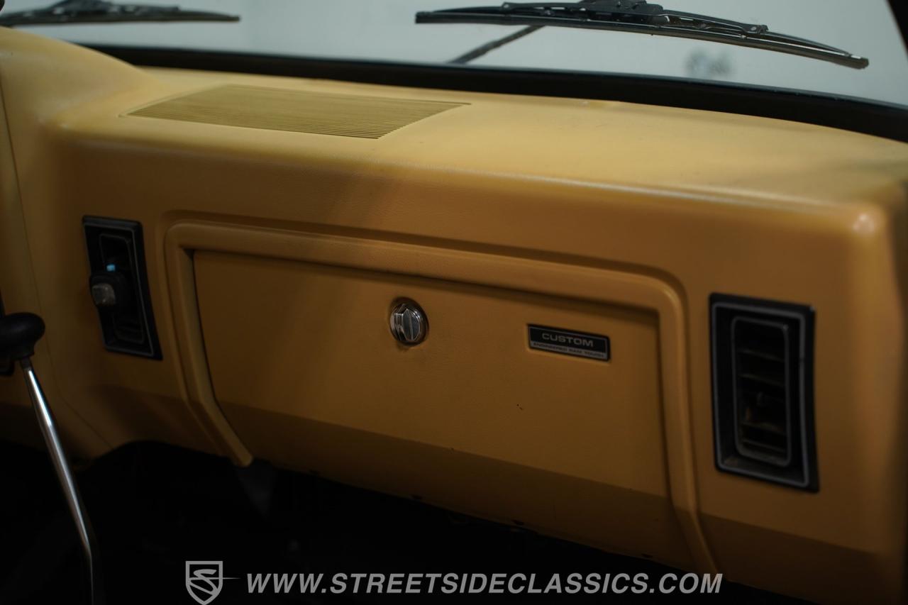 1986 Dodge Power Ram W150 4X4