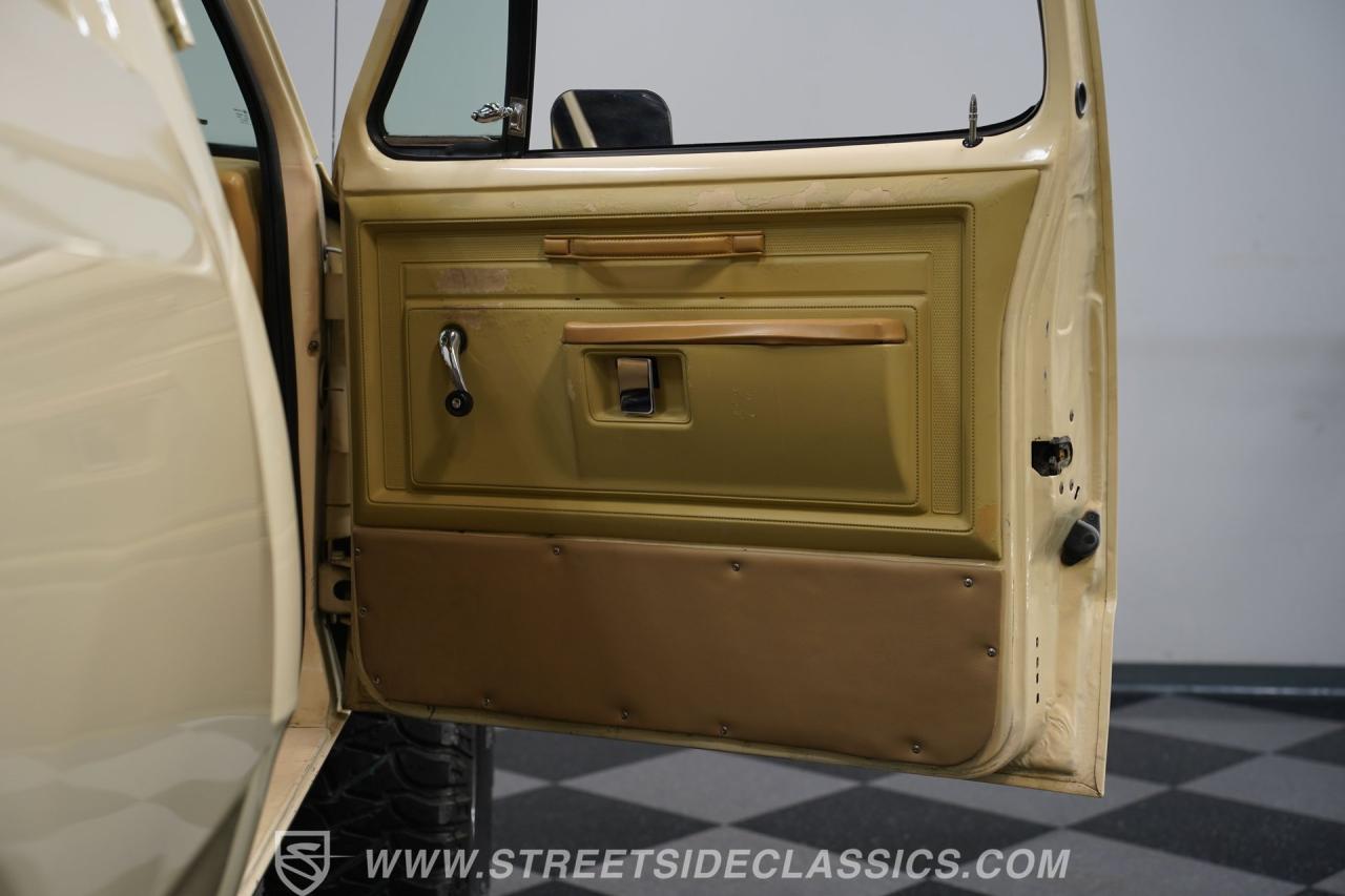 1986 Dodge Power Ram W150 4X4