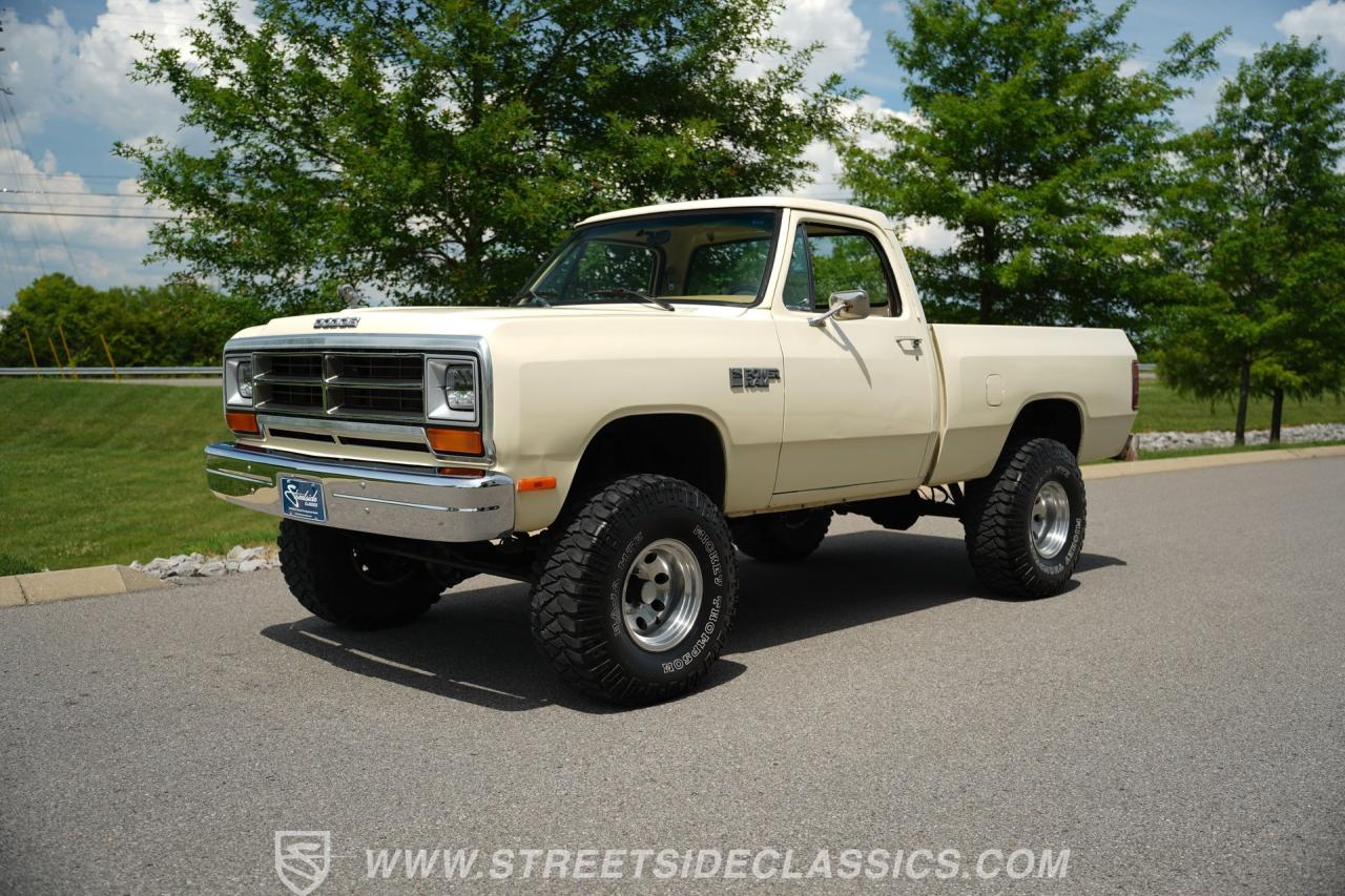 1986 Dodge Power Ram W150 4X4