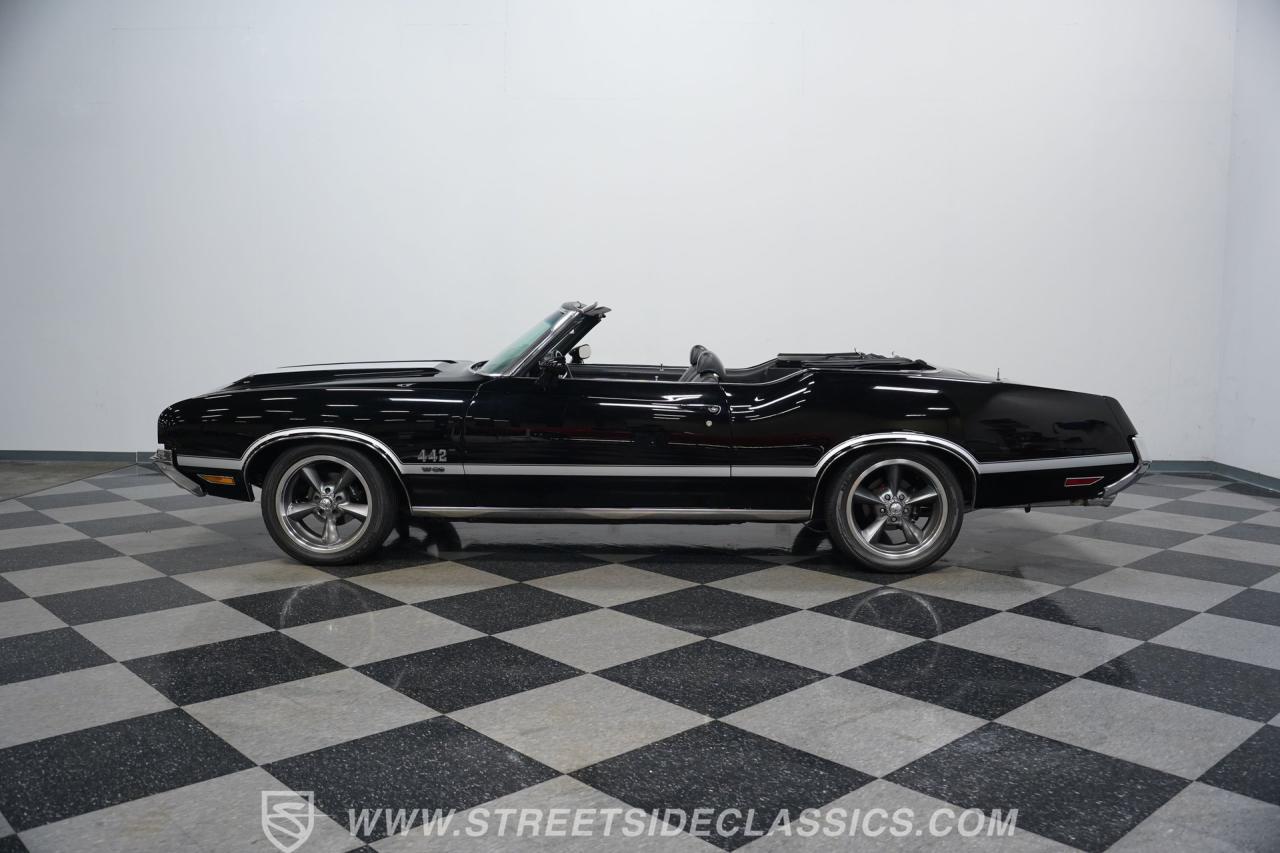 1972 Oldsmobile Cutlass 442 W30 Tribute Convertible