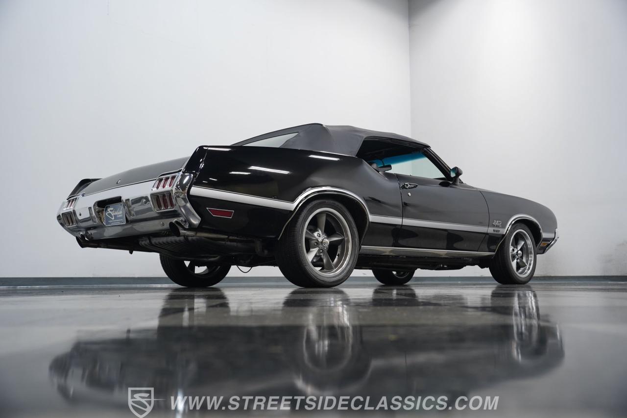 1972 Oldsmobile Cutlass 442 W30 Tribute Convertible