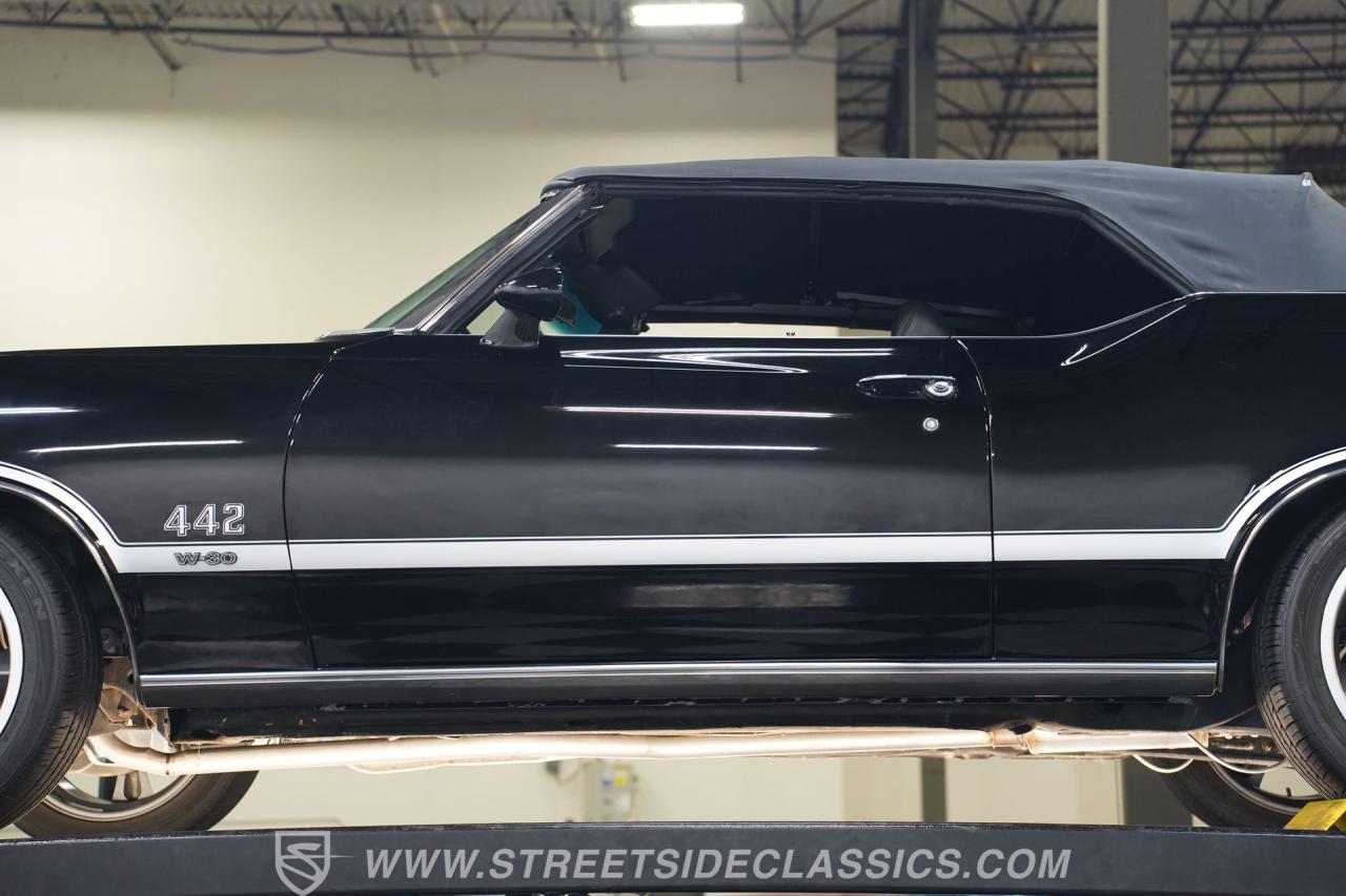 1972 Oldsmobile Cutlass 442 W30 Tribute Convertible