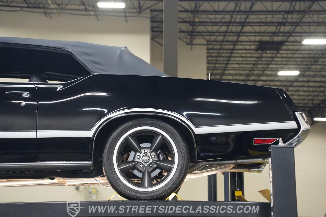 1972 Oldsmobile Cutlass 442 W30 Tribute Convertible