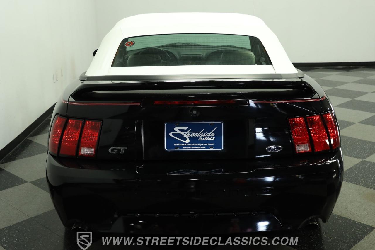 2000 Ford Mustang GT Convertible