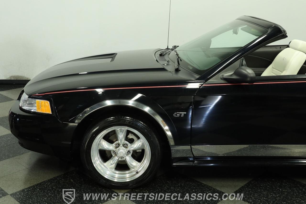 2000 Ford Mustang GT Convertible