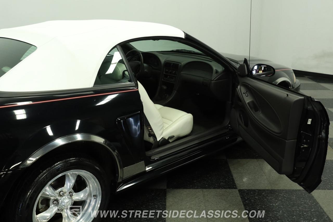 2000 Ford Mustang GT Convertible