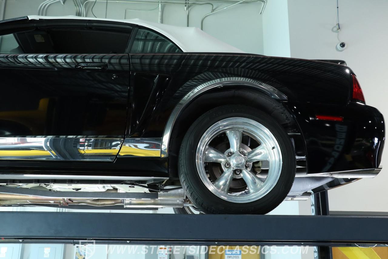 2000 Ford Mustang GT Convertible