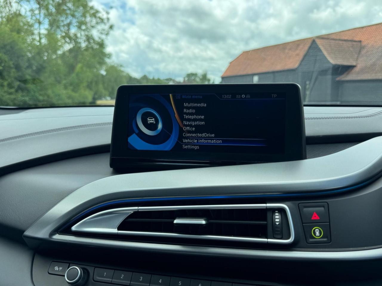 2018 BMW 1.5 7.1kWh Auto 4WD Euro 6 (s/s) 2dr