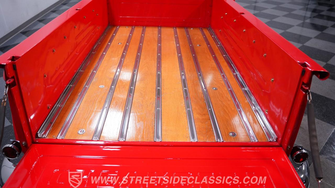 1955 Chevrolet 3600 Big Back Window