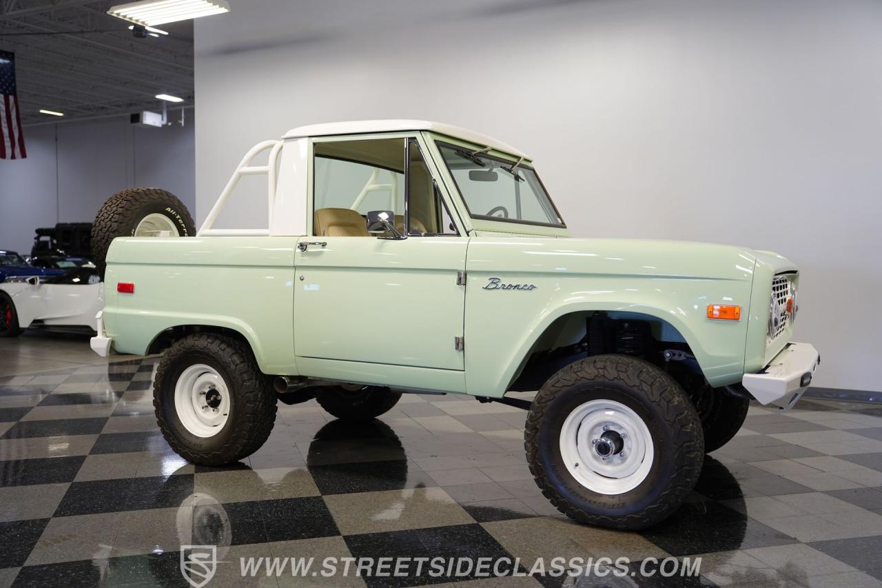 1971 Ford Bronco Half-Cab 4x4