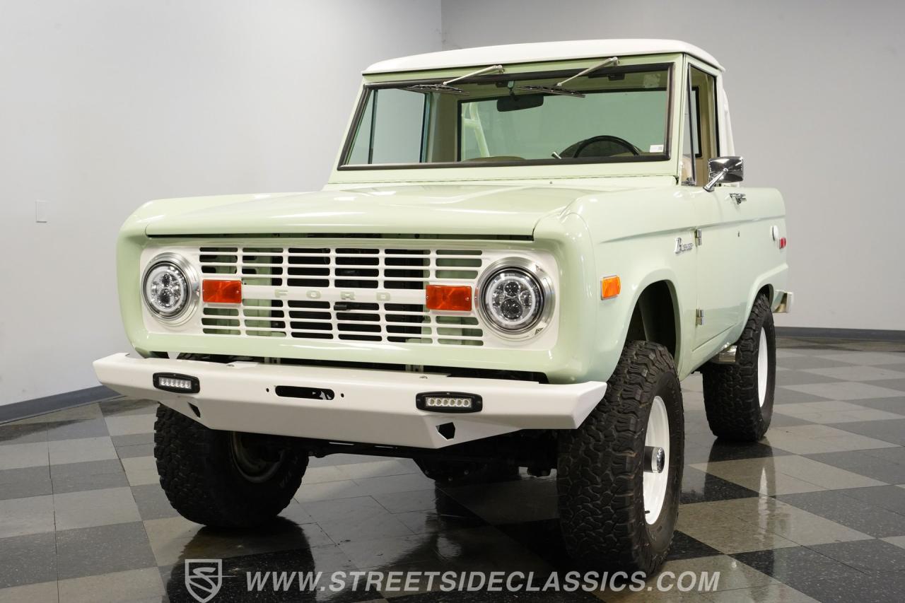 1971 Ford Bronco Half-Cab 4x4