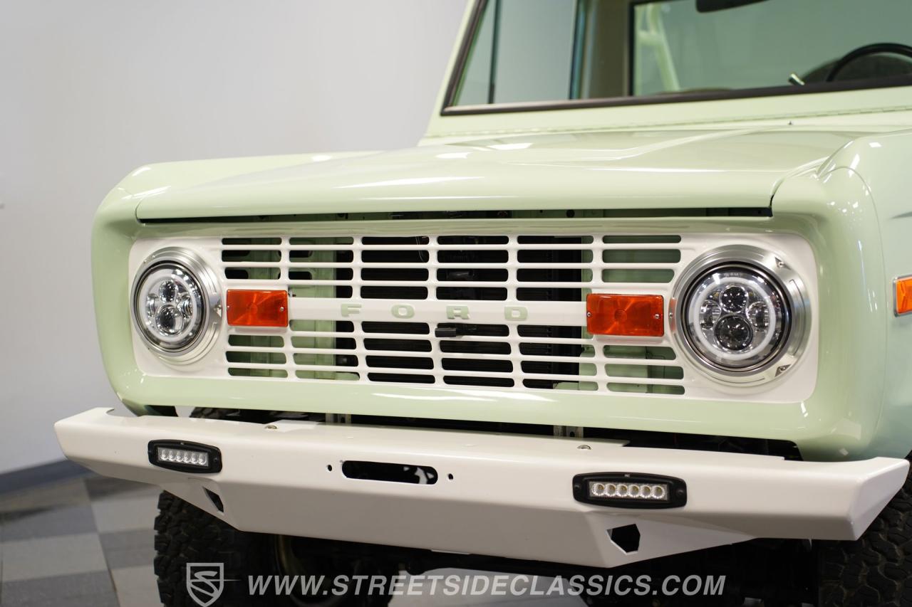 1971 Ford Bronco Half-Cab 4x4