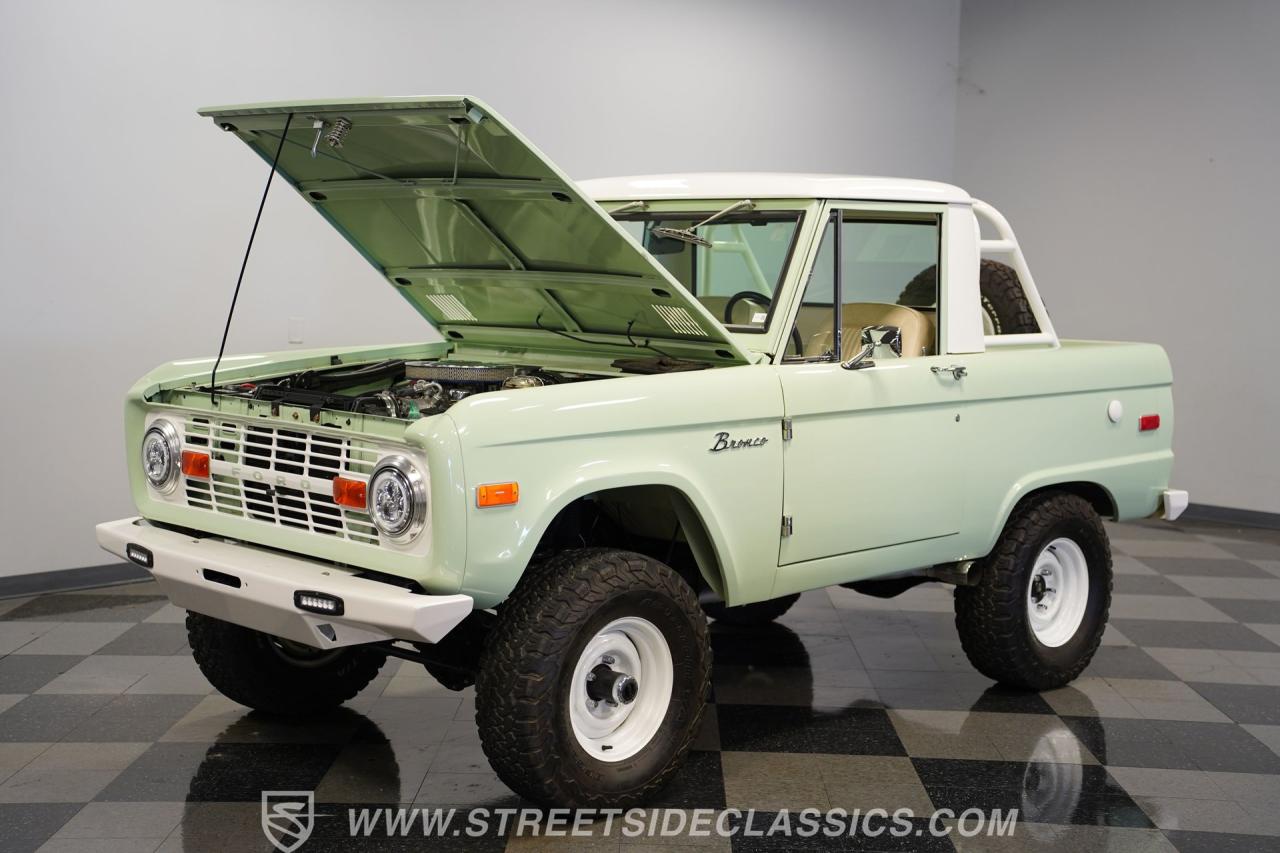 1971 Ford Bronco Half-Cab 4x4