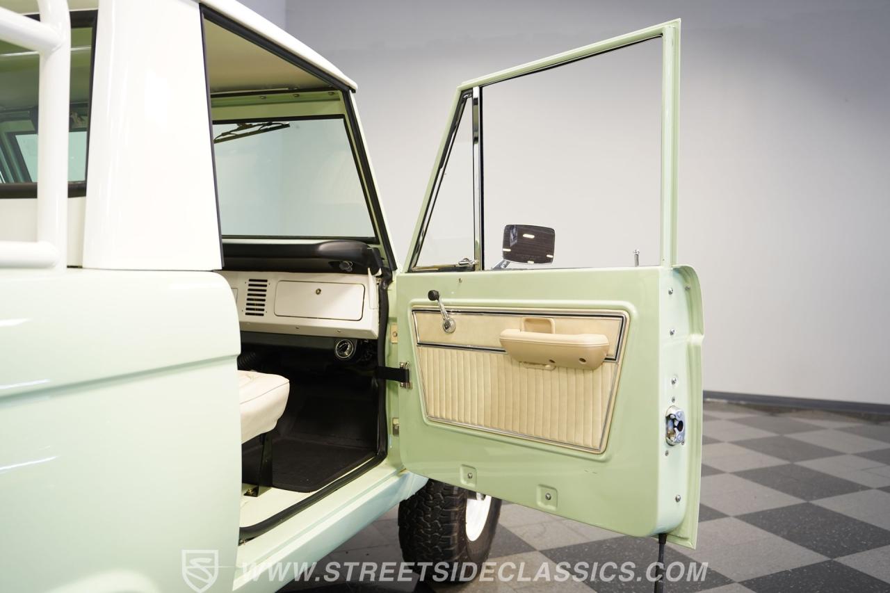 1971 Ford Bronco Half-Cab 4x4