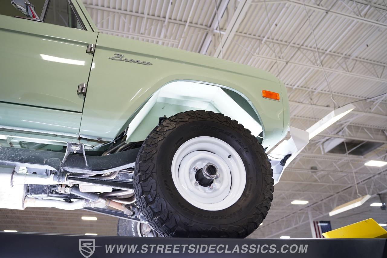 1971 Ford Bronco Half-Cab 4x4