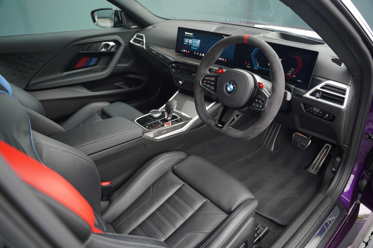 2025 BMW M2