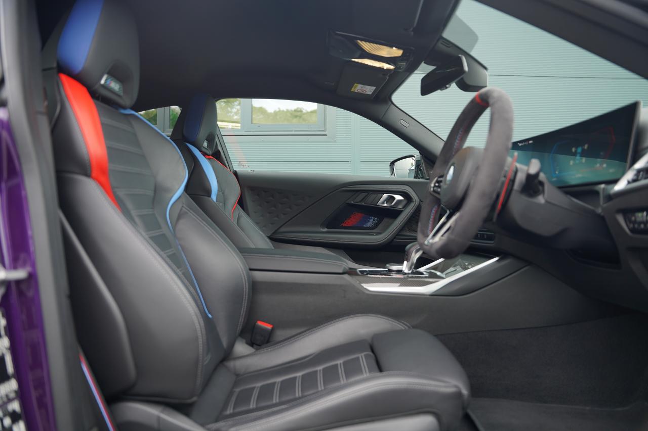 2025 BMW M2