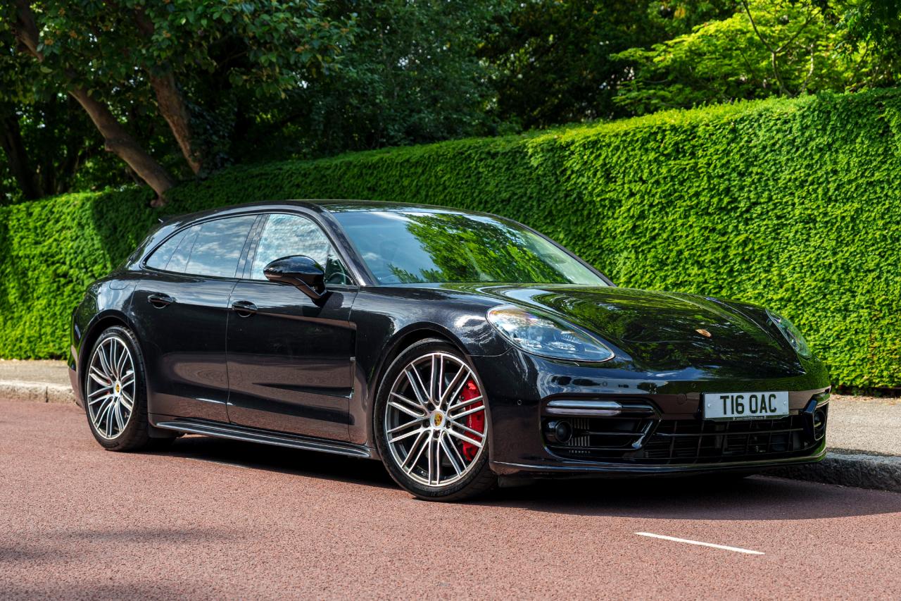 2018 Porsche Panamera