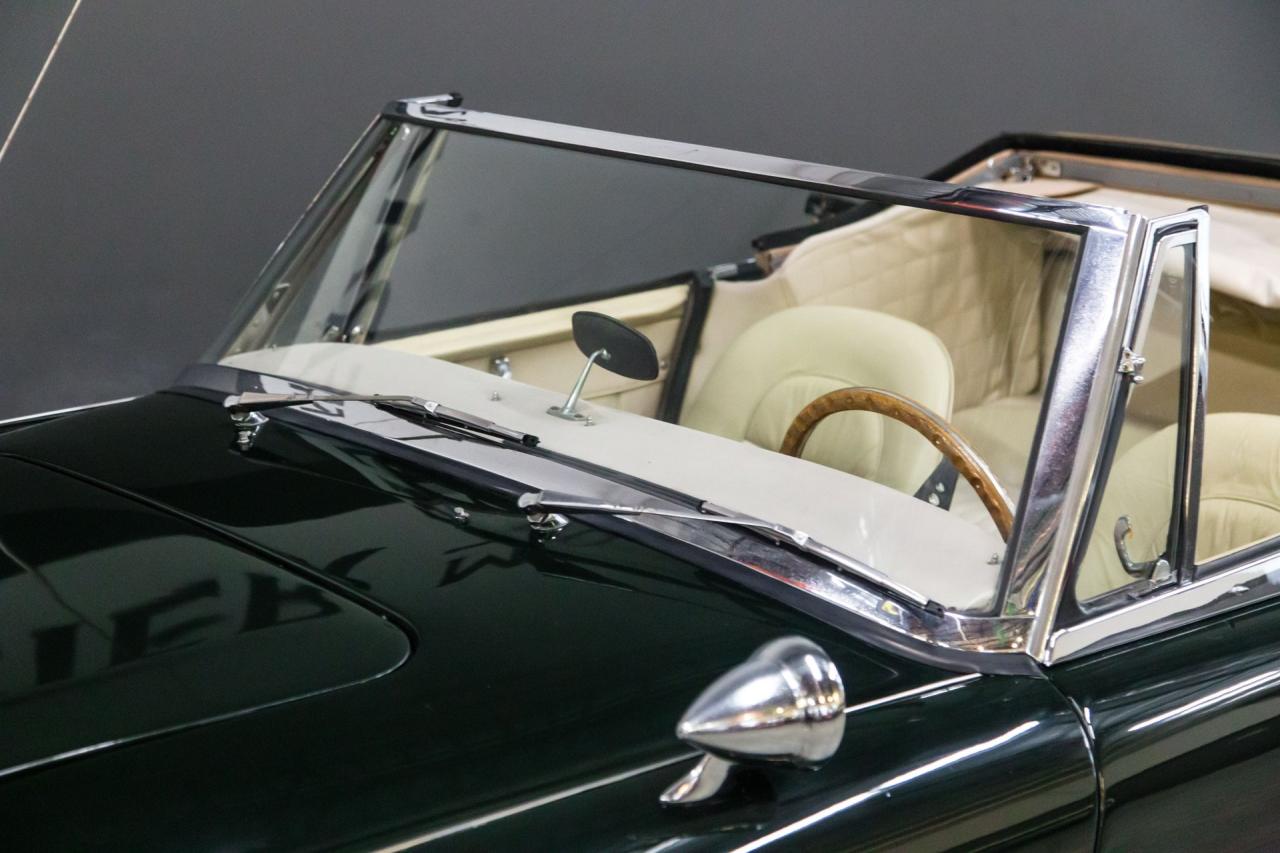 1967 Austin - Healey MKIII 3000
