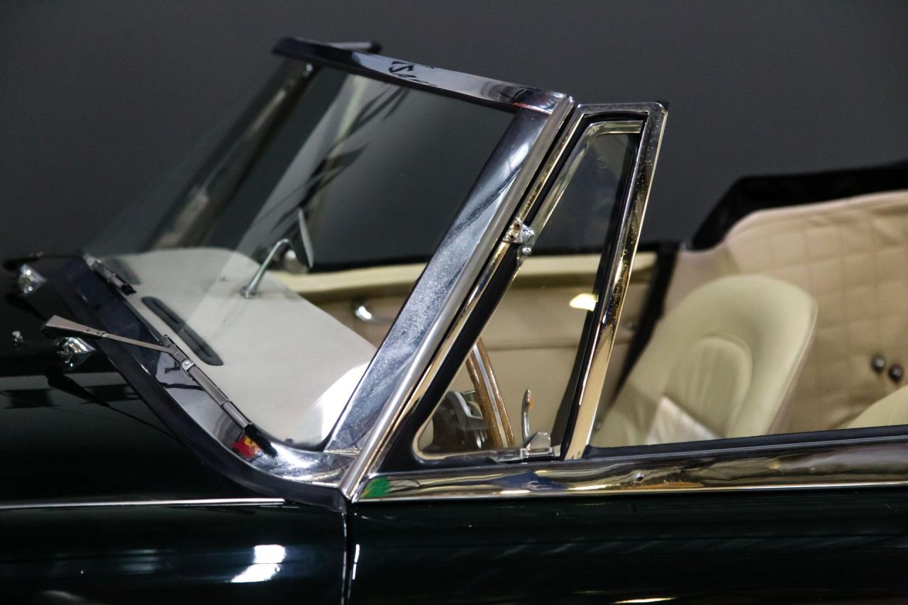 1967 Austin - Healey MKIII 3000