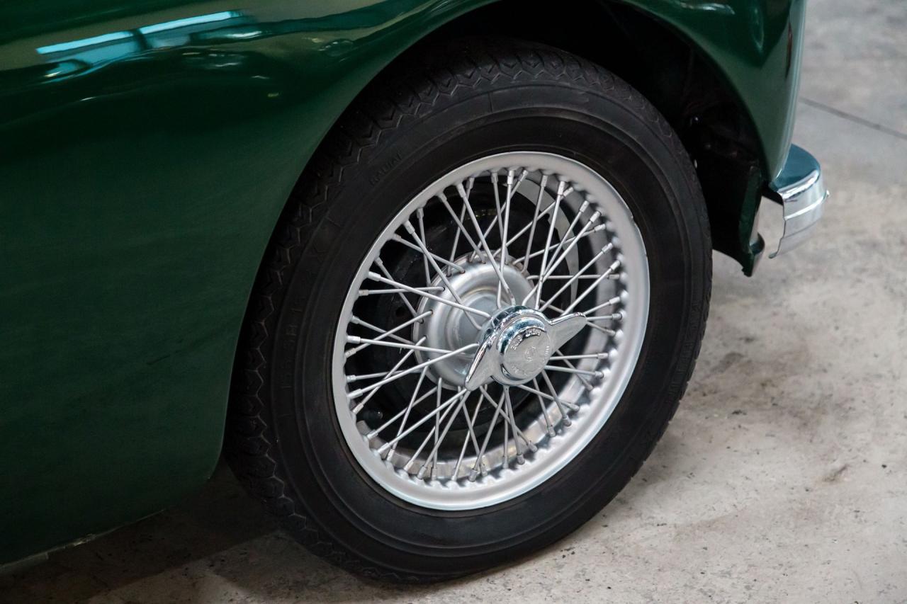 1958 MG MGA 1622 upgraded engine