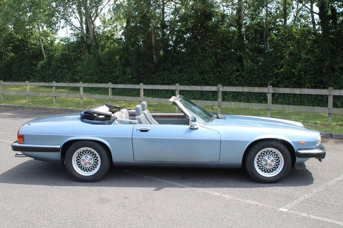 1989 Jaguar XJ-S CONVERTIBLE AUTO