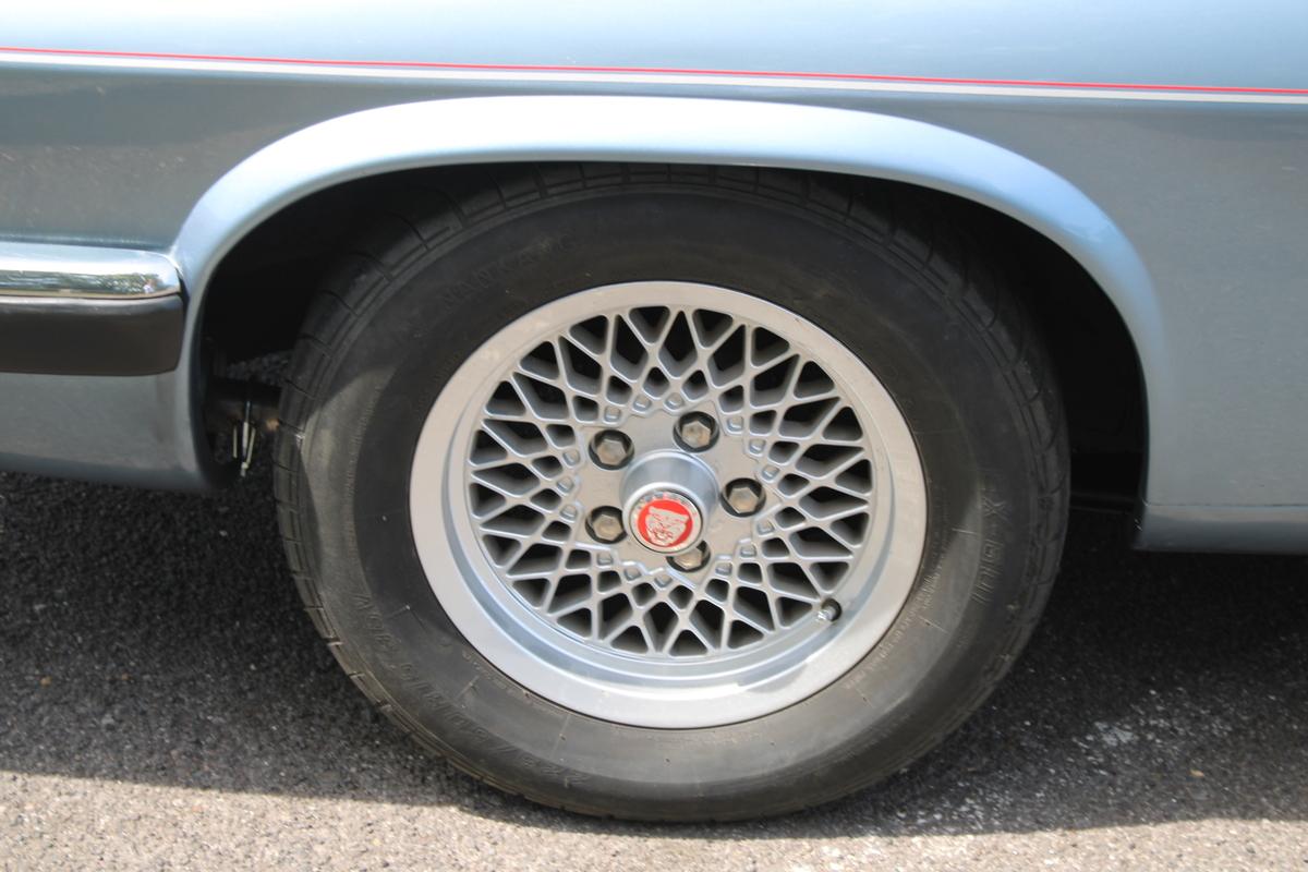 1989 Jaguar XJ-S CONVERTIBLE AUTO