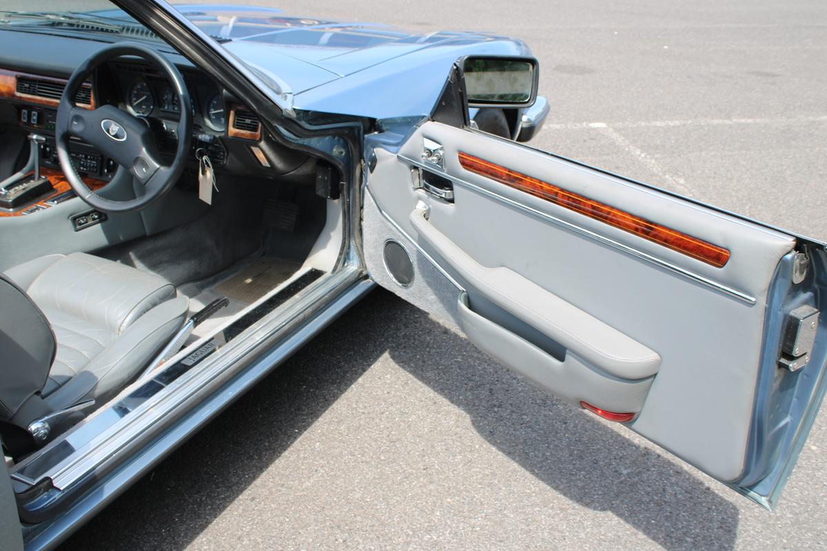 1989 Jaguar XJ-S CONVERTIBLE AUTO
